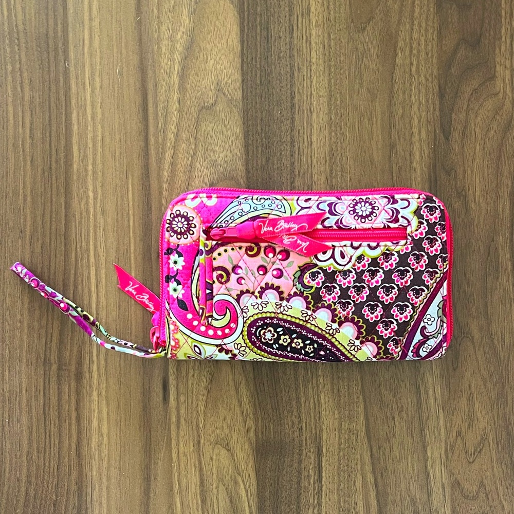 NWOT Vera Bradley wristlet